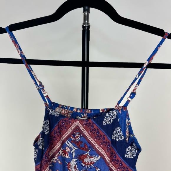 ⭐️SALE⭐️ Kismet - Handkerchief Dress - Picture 3 of 6